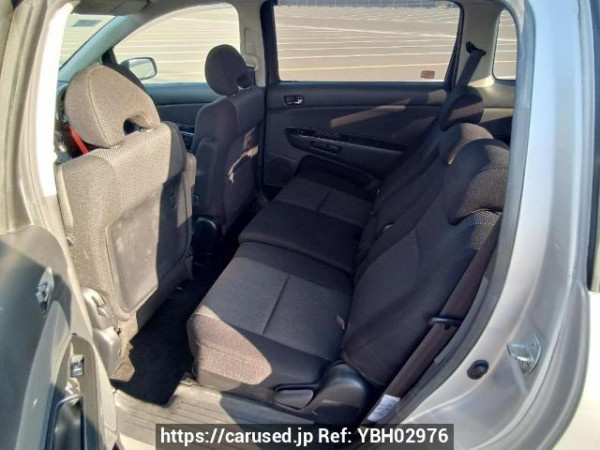 Used 2005 AT toyota wish ZNE10G Image[16]