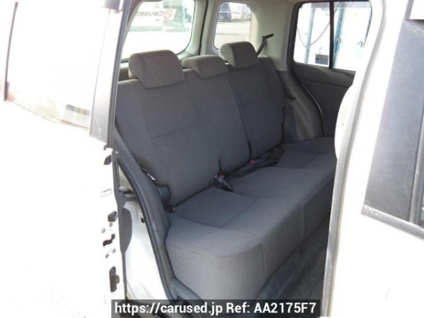 Used 2005 AT toyota raum NCZ20 Image[15]