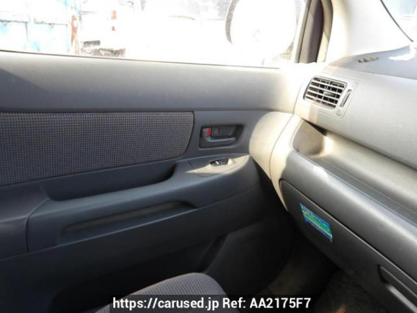 Used 2005 AT toyota raum NCZ20 Image[17]