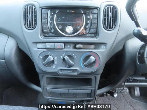 Used 2003 AT toyota fun-cargo NCP20 Image[25]