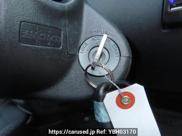 Used 2003 AT toyota fun-cargo NCP20 Image[30]