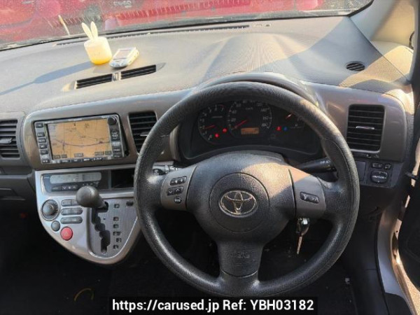 Used 2003 AT toyota wish ZNE10G Image[12]