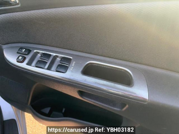 Used 2003 AT toyota wish ZNE10G Image[16]