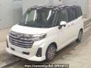 Toyota Roomy M910A