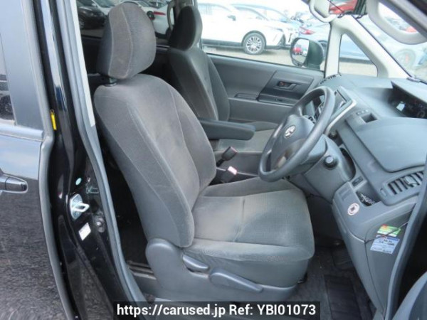 Used 2007 AT toyota noah ZRR70G Image[15]