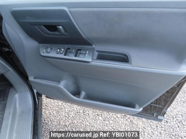 Used 2007 AT toyota noah ZRR70G Image[35]