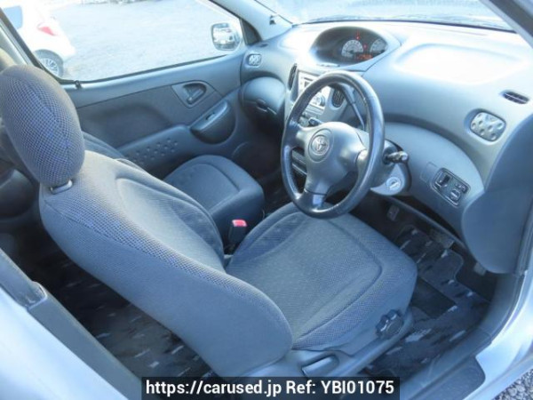Used 2003 AT toyota fun-cargo NCP21 Image[14]
