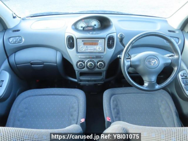 Used 2003 AT toyota fun-cargo NCP21 Image[20]