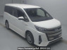 Used 2017 AT toyota noah ZWR80W Image[2]