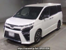Toyota Voxy ZRR80W