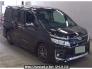 Toyota Voxy ZRR80W