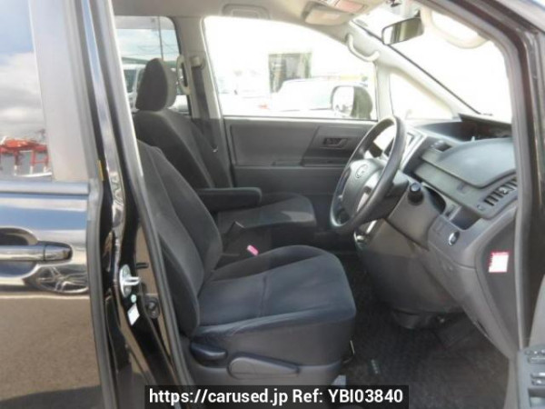 Used 2009 AT toyota noah ZRR70G Image[10]