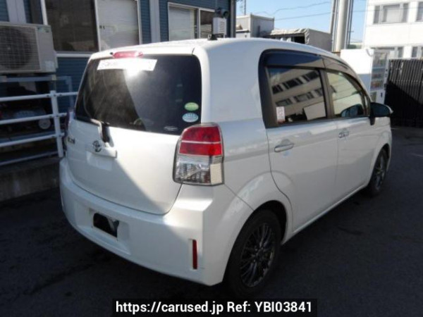Used 2013 AT toyota spade NCP141 Image[5]