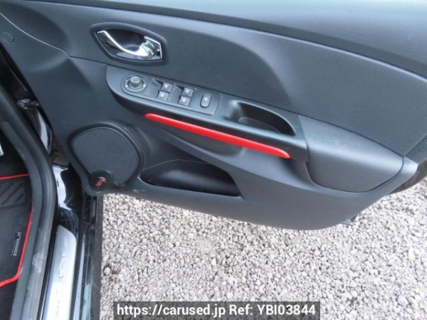 Used 2015 AT renault lutecia RM5M Image[32]