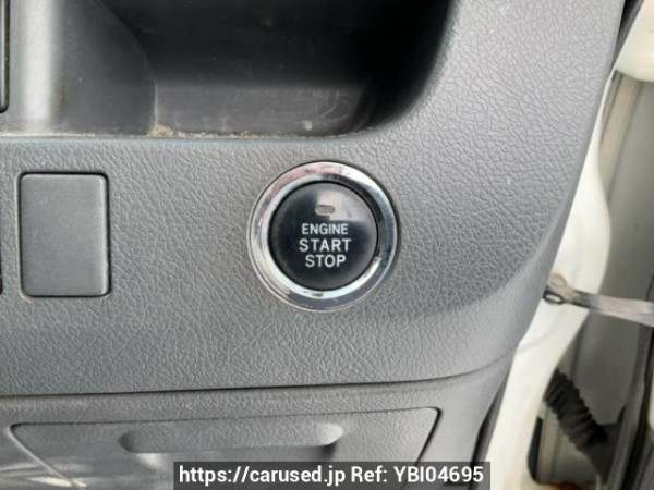 Used 2009 AT toyota voxy ZRR75G Image[25]