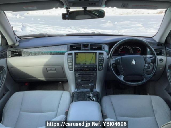 Used 2005 AT toyota crown GRS180 Image[16]