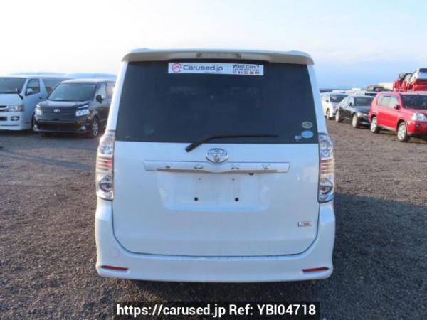 Used 2009 AT toyota voxy ZRR70W Image[5]