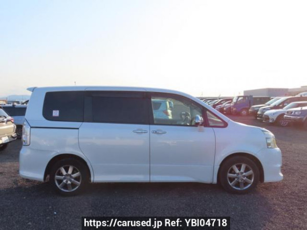 Used 2009 AT toyota voxy ZRR70W Image[7]