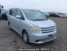 Toyota Noah ZRR70G
