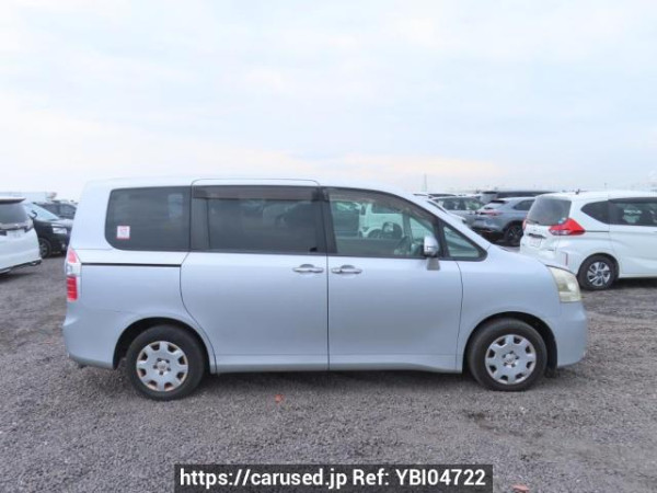 Used 2009 AT toyota noah ZRR70G Image[7]