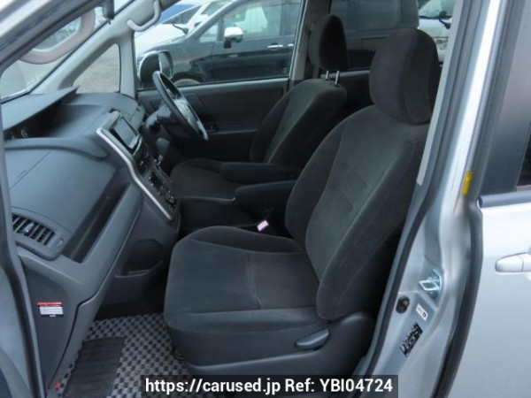 Used 2007 AT toyota noah ZRR70G Image[16]