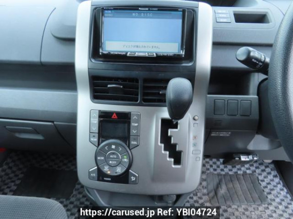 Used 2007 AT toyota noah ZRR70G Image[28]