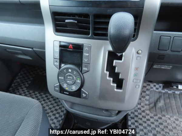 Used 2007 AT toyota noah ZRR70G Image[30]
