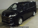 Toyota Noah ZWR95W