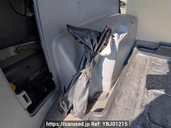 Used 2006 AT toyota hilux-surf TRN215W Image[42]