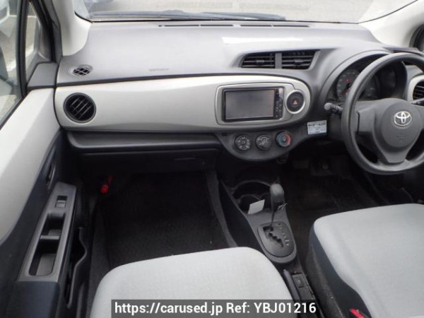 Used 2011 AT toyota vitz NSP130 Image[13]