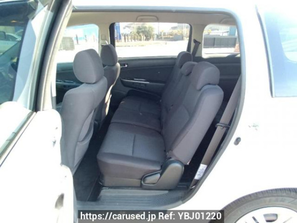 Used 2003 AT toyota wish ZNE10G Image[14]
