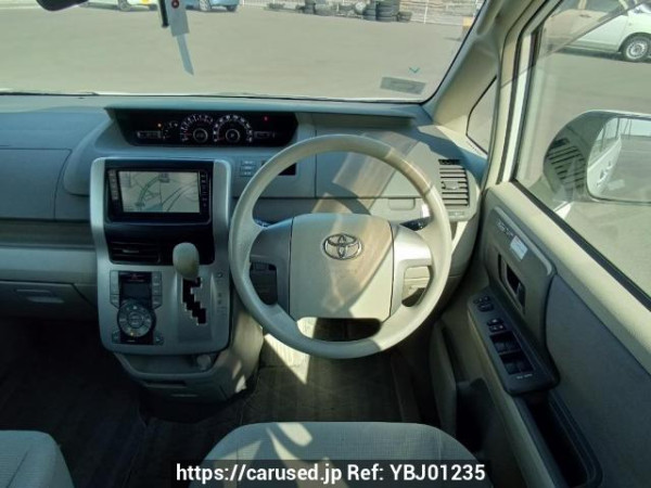 Used 2009 AT toyota noah ZRR75G Image[19]