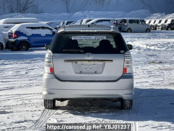 Used 2005 AT toyota wish ZNE14G Image[5]