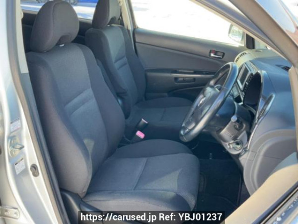 Used 2005 AT toyota wish ZNE14G Image[12]