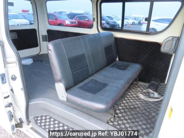 Used 2005 AT toyota hiace-van TRH200V Image[19]