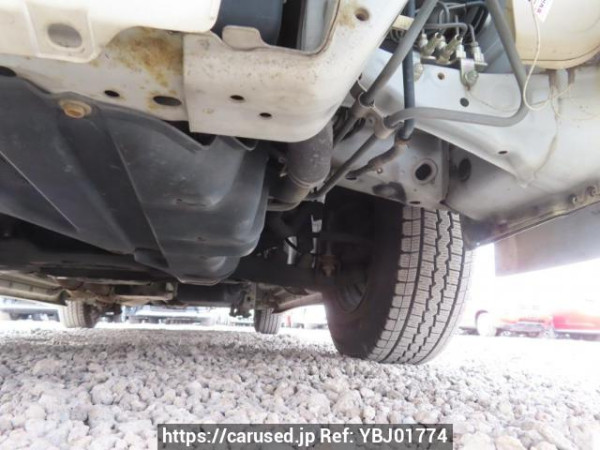 Used 2005 AT toyota hiace-van TRH200V Image[39]