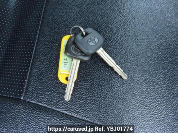 Used 2005 AT toyota hiace-van TRH200V Image[47]