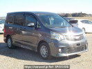 Toyota Noah ZRR70W