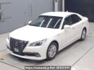 Toyota Crown Hybrid AWS210