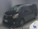 Toyota Noah ZRR75W