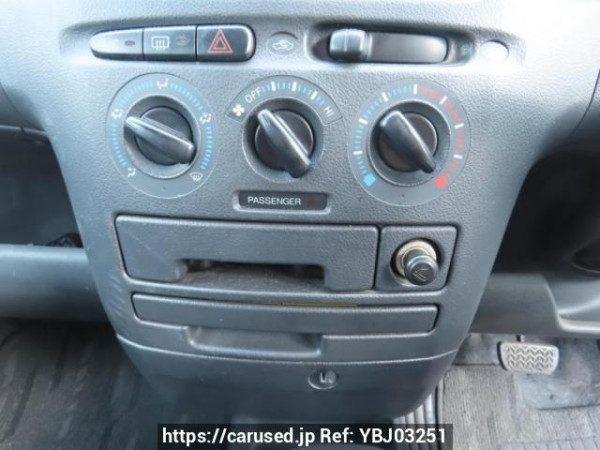 Used 2005 AT toyota probox-wagon NCP58G Image[27]