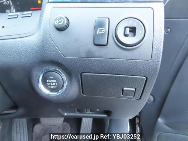 Used 2006 AT toyota crown GRS184 Image[26]