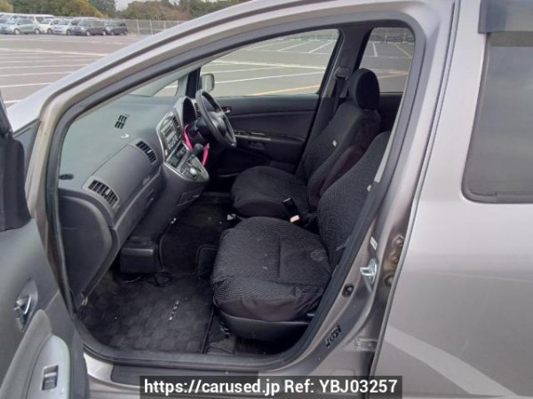 Used 2005 AT toyota wish ZNE10G Image[14]