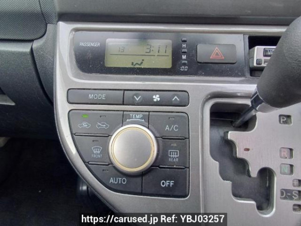 Used 2005 AT toyota wish ZNE10G Image[24]