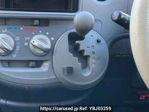 Used 2005 AT toyota sienta NCP81G Image[25]