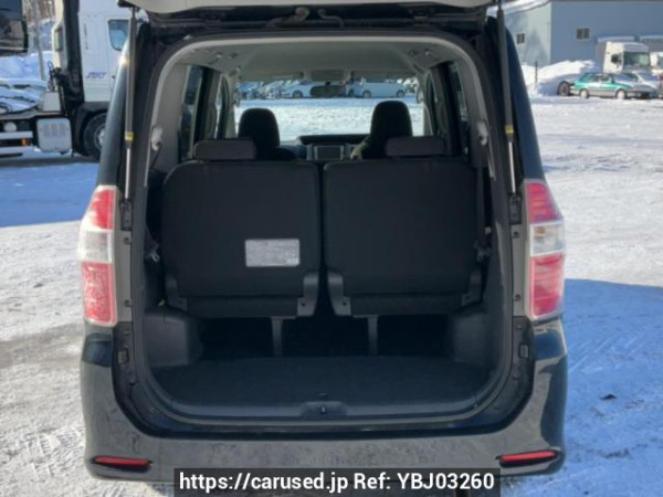 Used 2010 AT toyota noah ZRR75W Image[8]