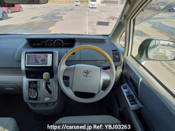 Used 2009 AT toyota noah ZRR75W Image[20]