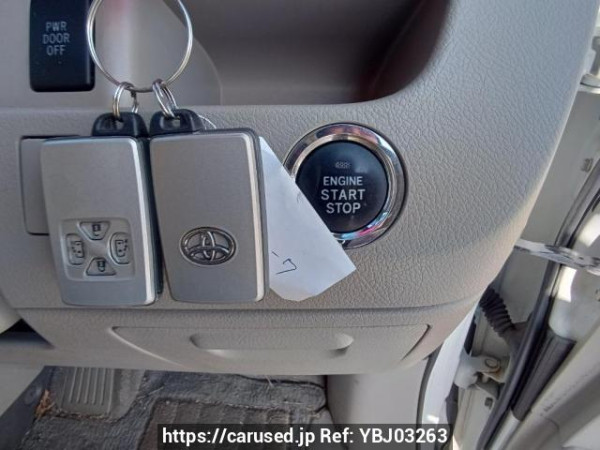 Used 2009 AT toyota noah ZRR75W Image[21]