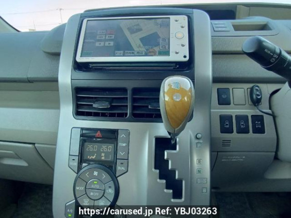 Used 2009 AT toyota noah ZRR75W Image[25]