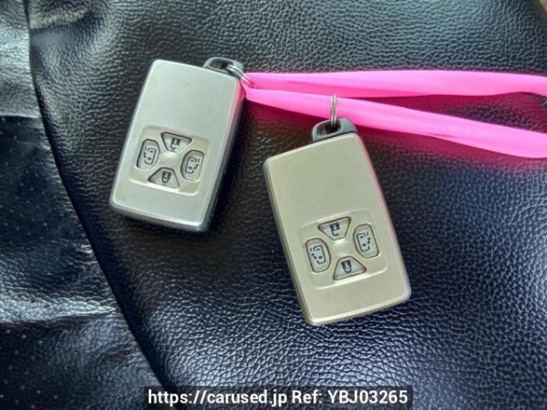 Used 2009 AT toyota noah ZRR75W Image[44]